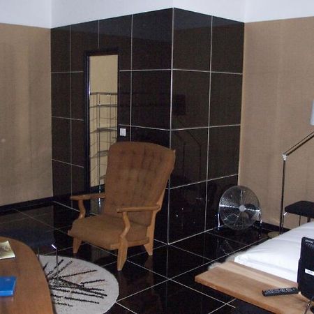 Hotel Saint Trophime Arlés Habitación foto